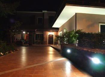 Rosso Vulcano Nicolosi Exterior photo